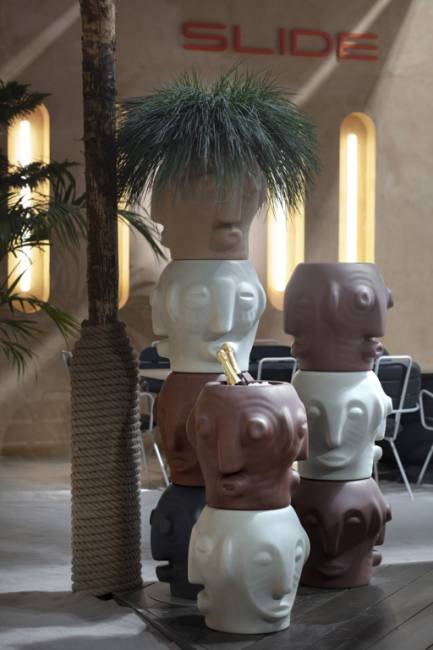 Кашпо из биопластика Threebu Totem Pot 2 Special 450х450х900 мм Кашпо из биопластика Threebu Totem Pot 2 Special 450х450х900 мм