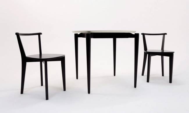 Стол Pawook К 90 чёрный/слоновая кость