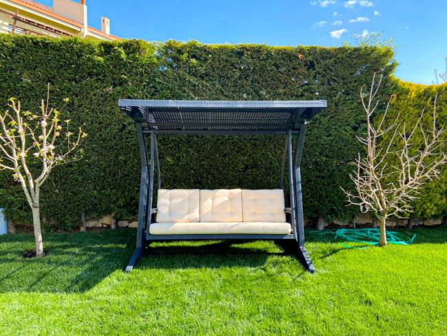 Качели пластиковые плетеные с подушкой Hawaii антрацит 2250х1640х2020 мм